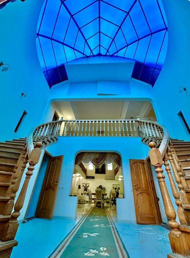 Blue Guest House Samtredia Bagian luar foto